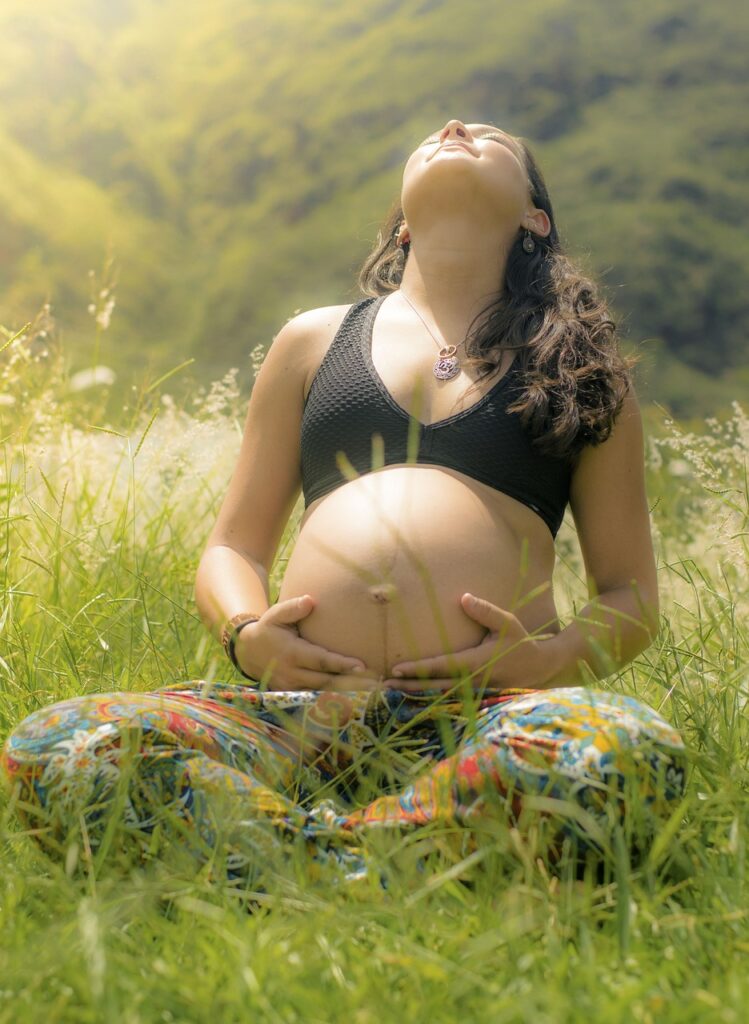yoga prenatal al sol